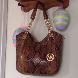 Michael kors snakeskin shoulder bag